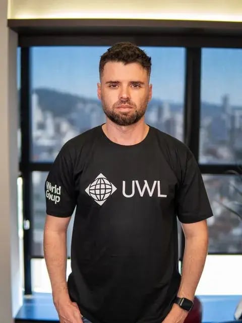 UWL do Brasil employee at the Itajaí office